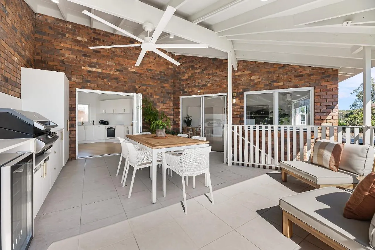 Stylish & Central Coastal Apartment Maroochydore 0*,